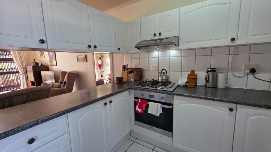 2 Bedroom Property for Sale in Fonteine Park Western Cape